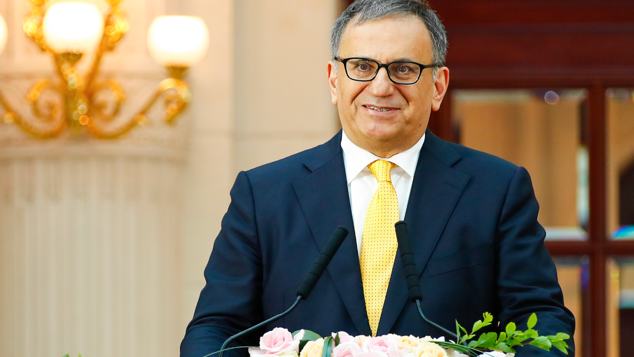 Prof. Dr. Erdal Arıkan Kimdir? Kutupsal Kodların Babası!