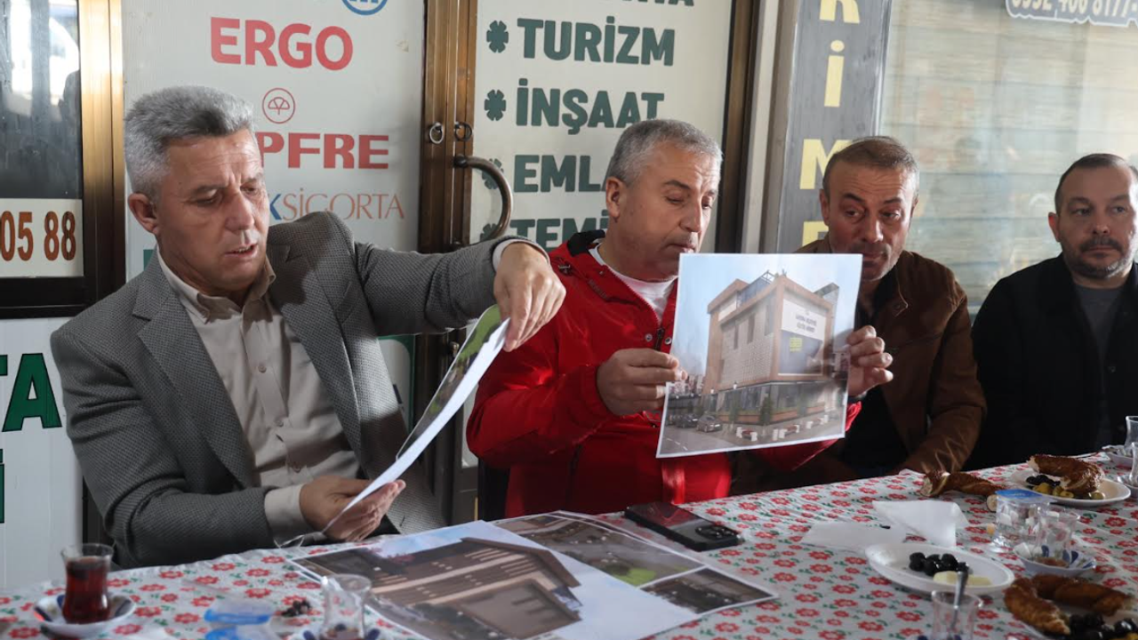 Erol Ölmez, Belediye Pasajı Esnaflarıyla Kahvaltıda Bir Araya Geldi