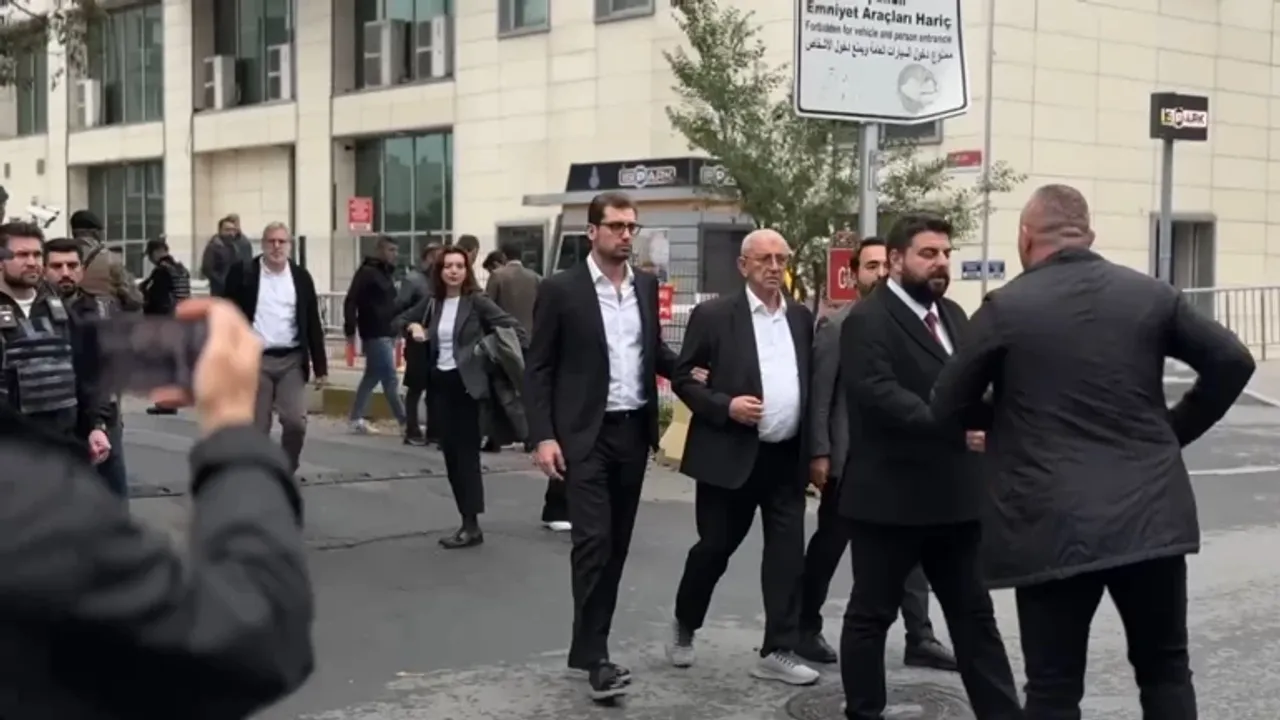 Ekrem İmamoğlu’nun Babası ve Oğlu Emniyette İfade Verdi