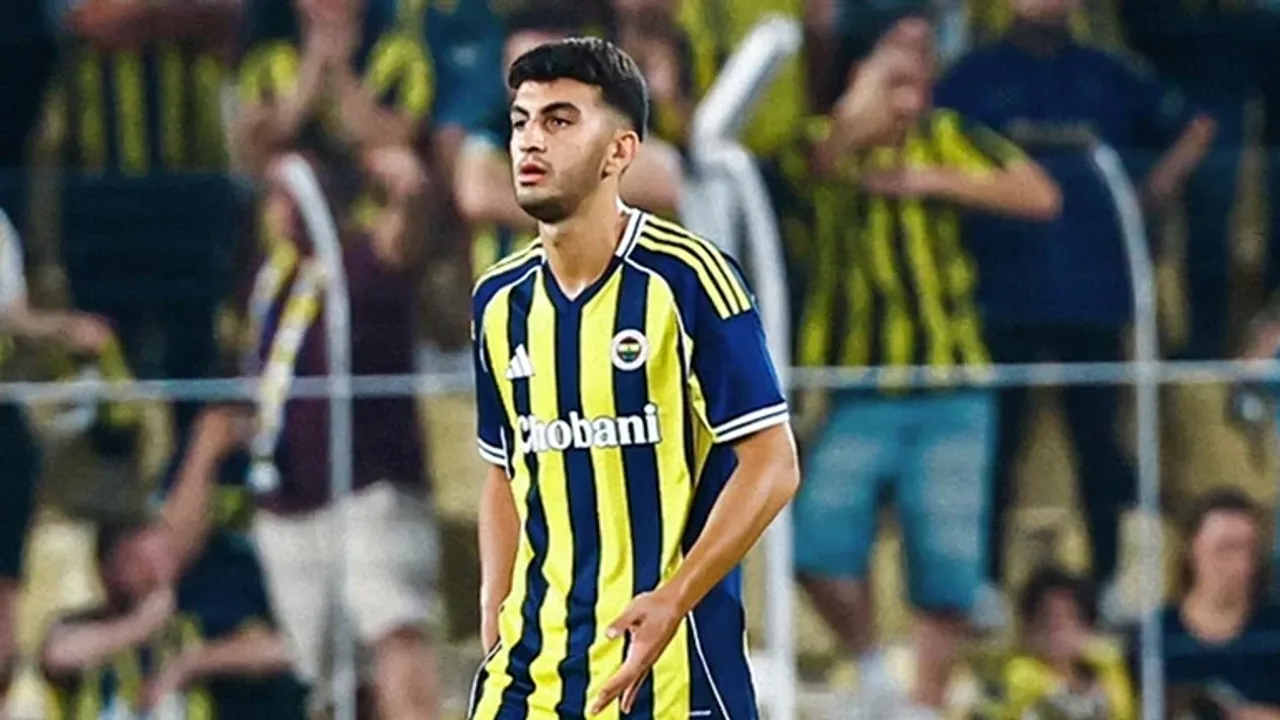 Tedesco’dan Ferencvaros maçı öncesi sürpriz açıklama: “Skriniar’ın yanında Yiğit Efe oynayacak”