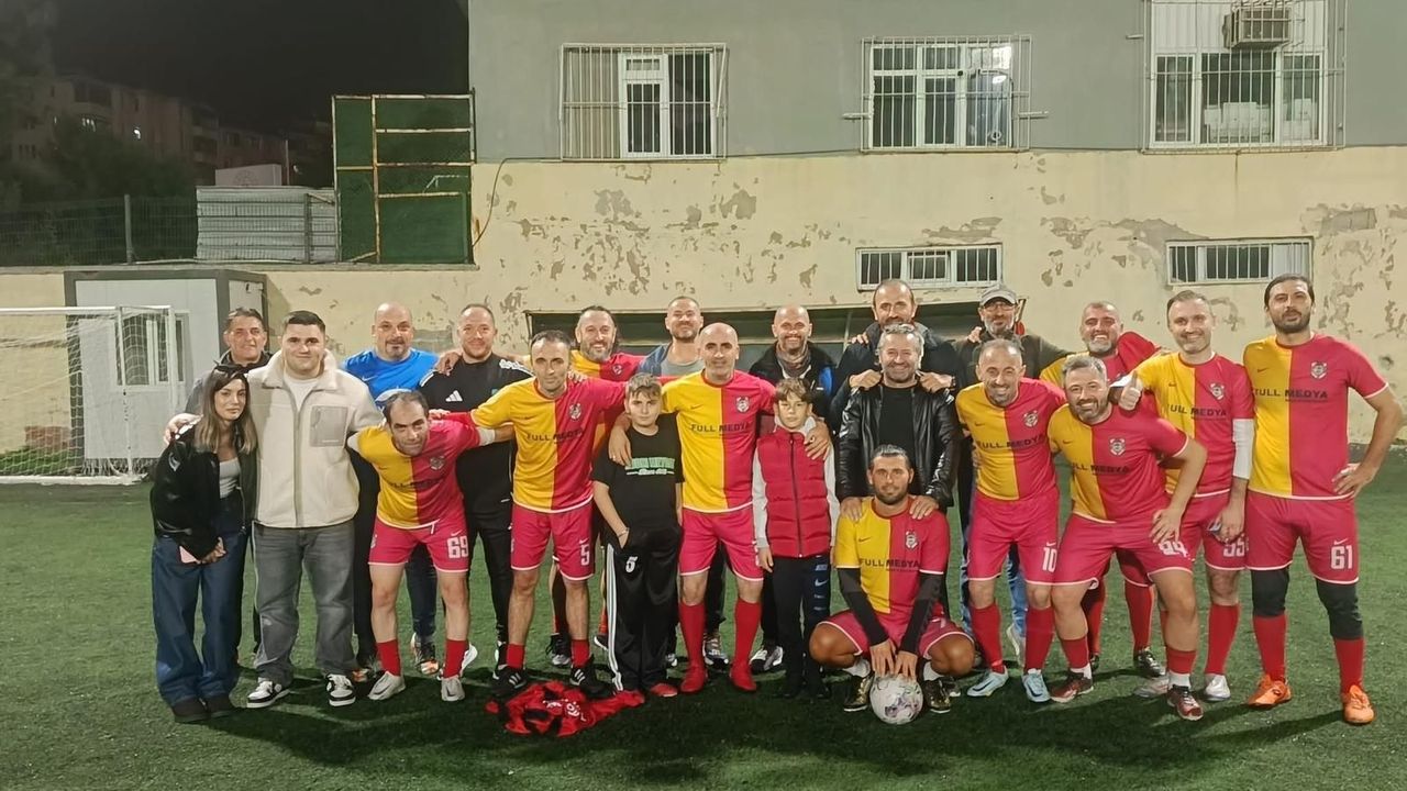 Full Medya Bekirpaşa’dan Farklı Başlangıç: 8-1’lik Galibiyetle Gözdağı