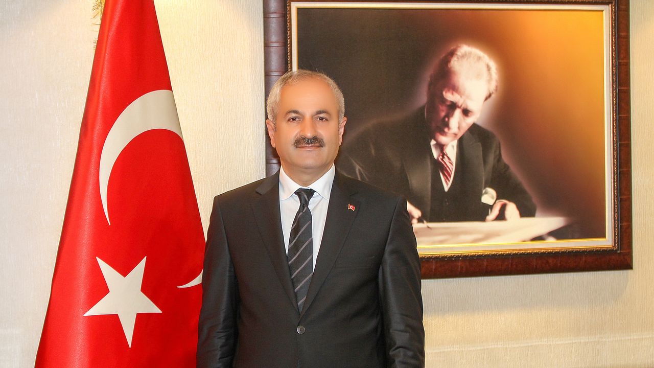 Gebze Belediye Başkanı Büyükgöz’den 10 Kasım mesajı