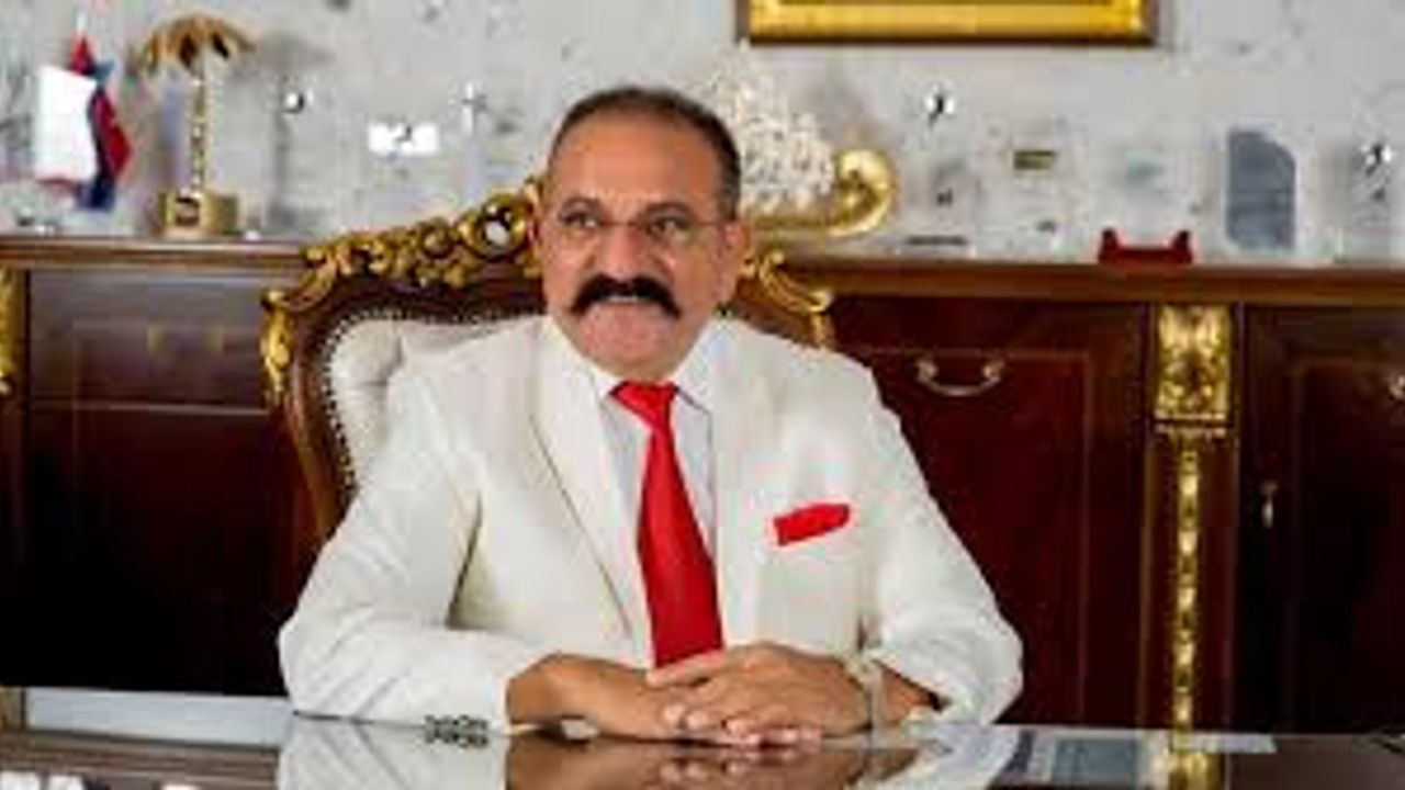 Hasan Arslan: “Geleceğimizin Temelini Öğretmenlerimiz Atıyor”