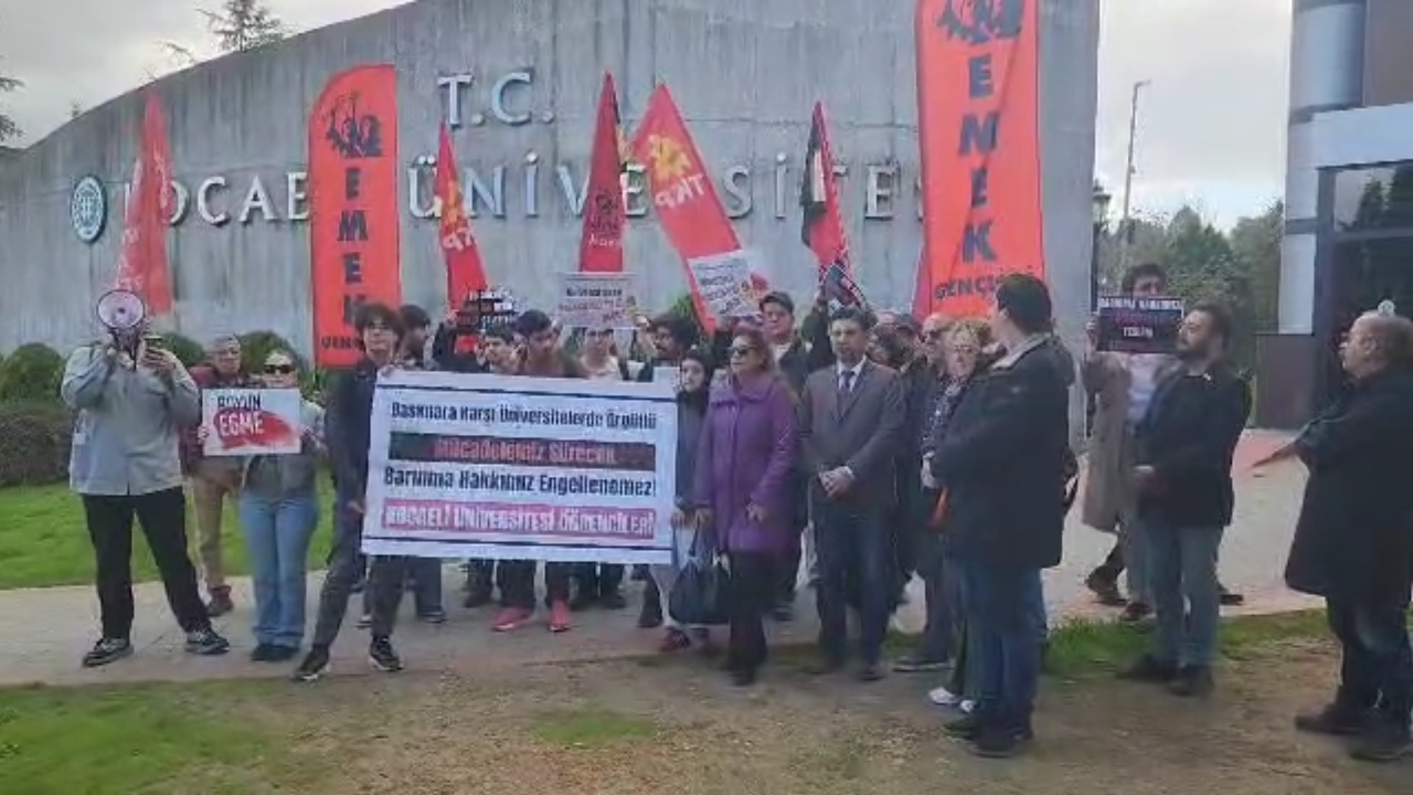 Kocaeli Üniversitesi Öğrencilerinden Yurttan Çıkartılma Tepkisi