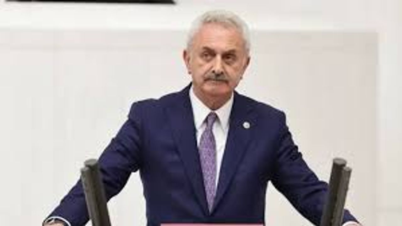 CHP’li Nail Çiler: "Gebze’nin temeli ile oynanıyor"