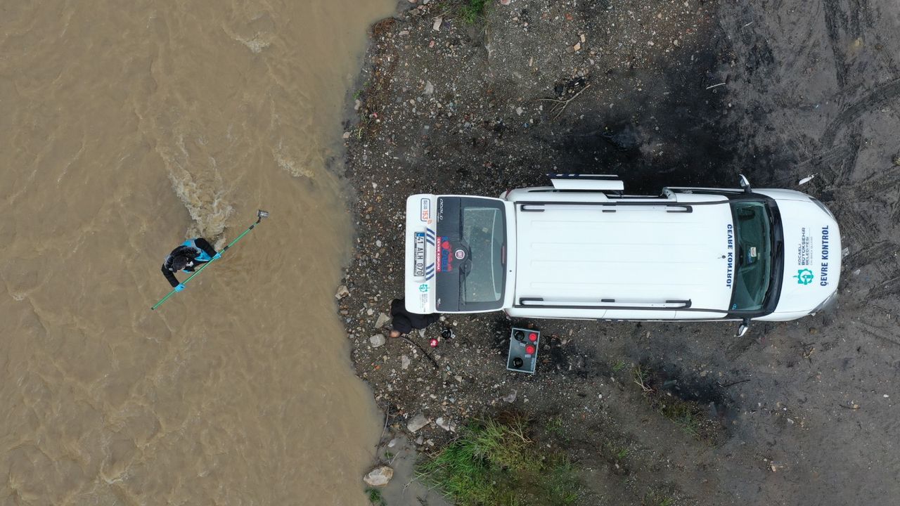 İzmit Körfezi’nde 12 Dereye Yakın Takip: Su Kalitesi İçin Dijital Dönem