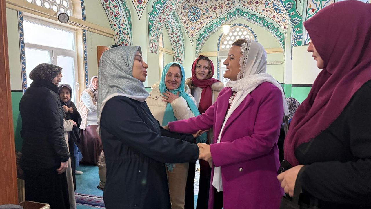 Fatma Başkan’dan Cami Cemaatiyle Pazar Sabahı Buluşması