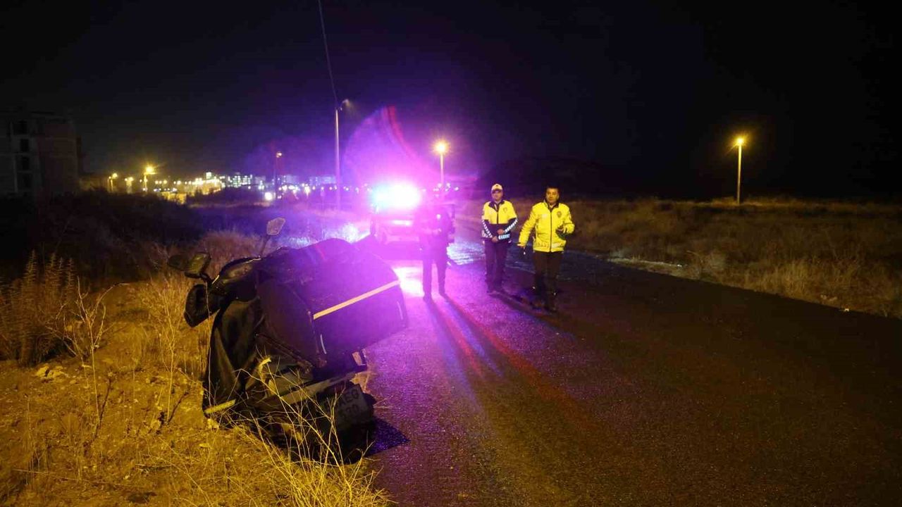 Nevşehir’de Kediyi Ezmemek İçin Fren Yaptı, Motosikletten Düştü