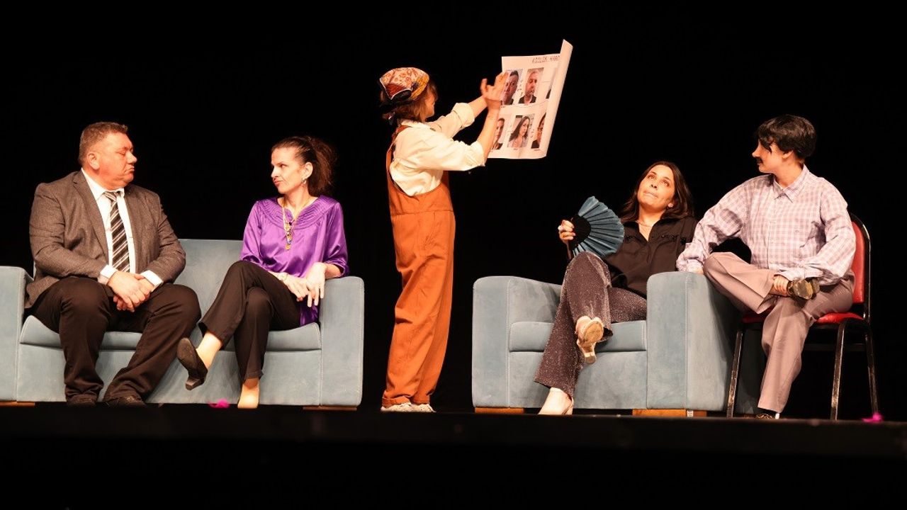 KO-MEK’ten Kadın ve Gençlere Sahne Yolu Açan Sanat Kursları