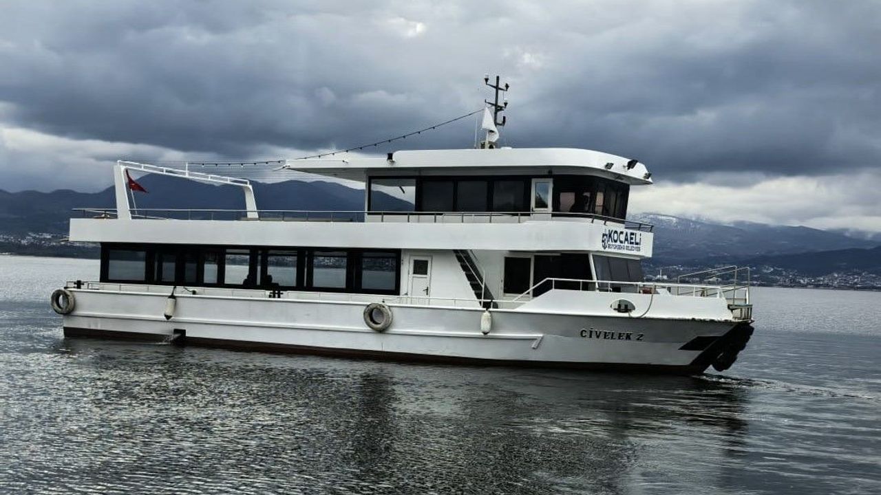 Kocaeli'de deniz ulaşımı güçleniyor: Yeni yolcu motoru geliyor