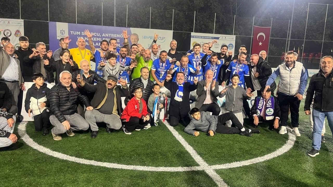 Kocaeli Hemşeri Turnuvası’nın şampiyonu Erzurumlular Derneği oldu