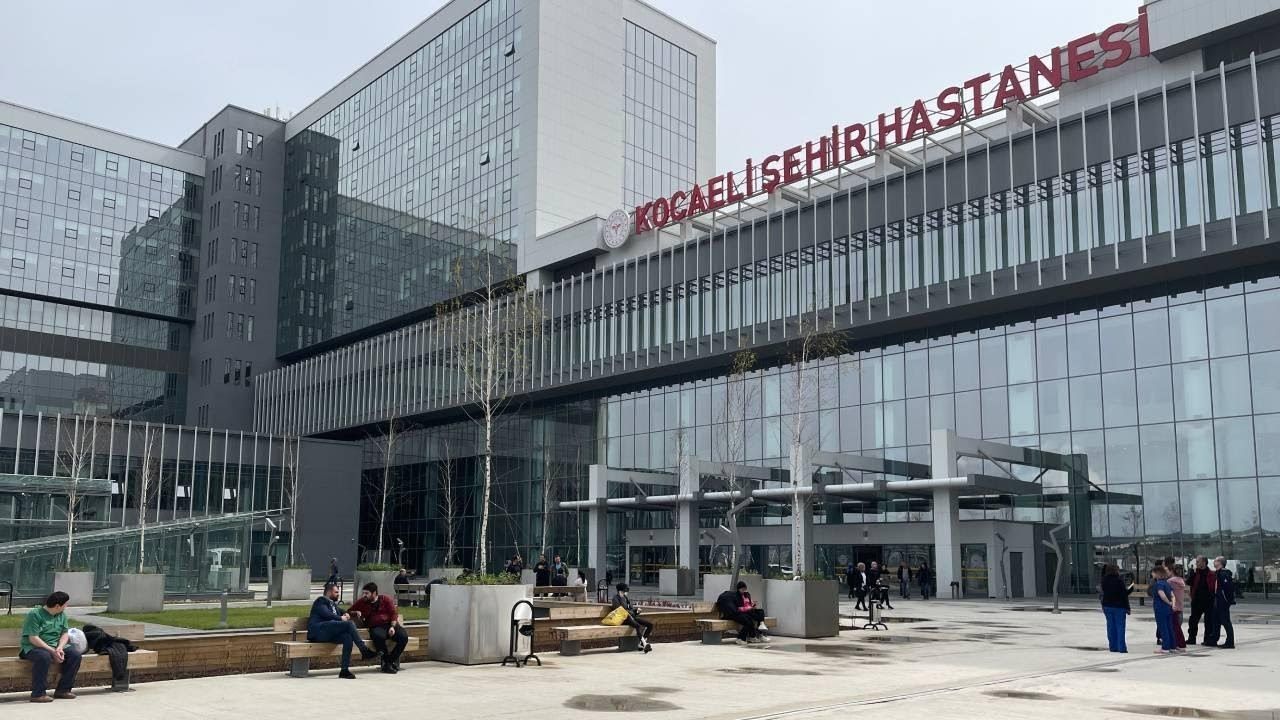 Kocaeli Şehir Hastanesi’nde Kapalı Alanda Sigaraya Geçit Yok