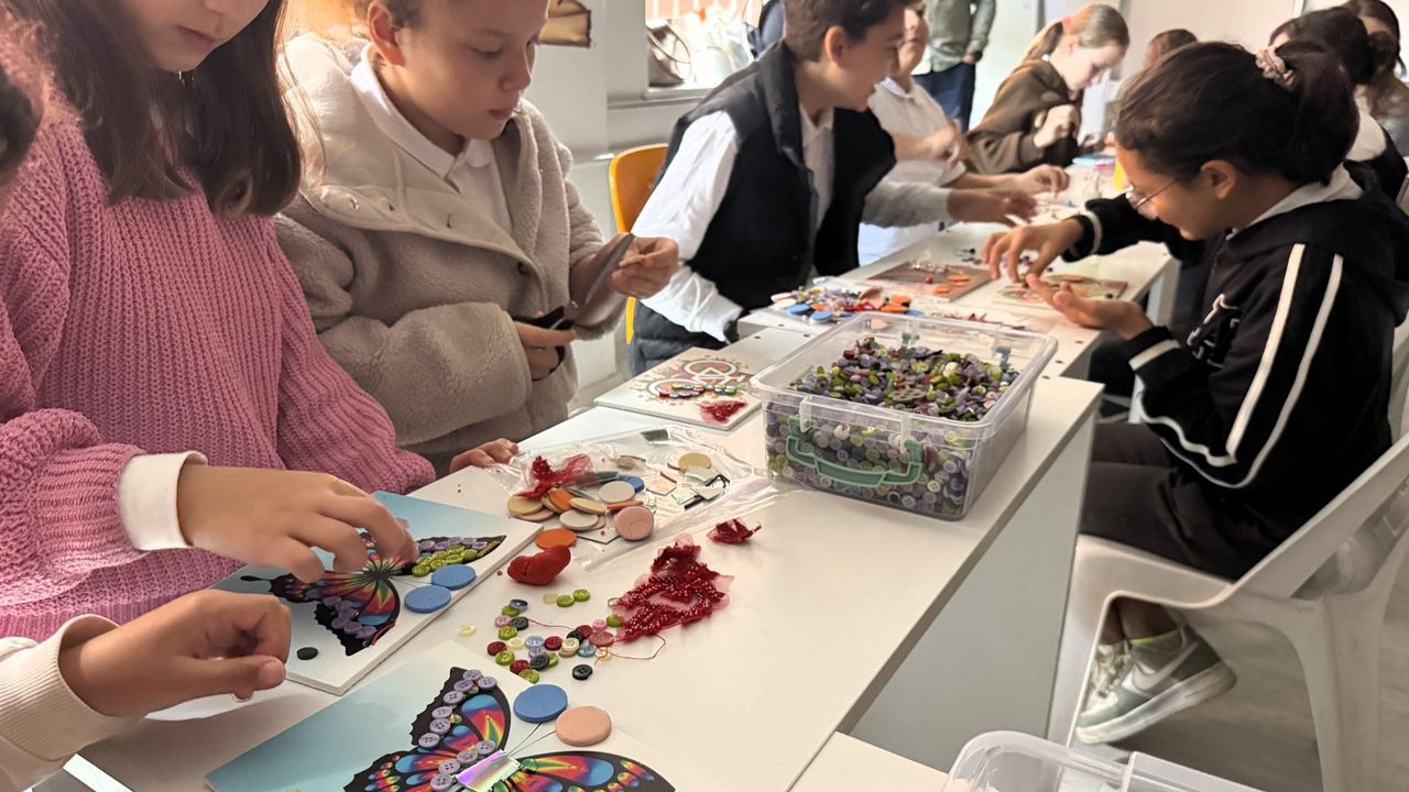 Kocaeli’de Sıfır Atık Sanatla Buluştu: Öğrenciler Atıklardan Sanat Eseri Yaptı