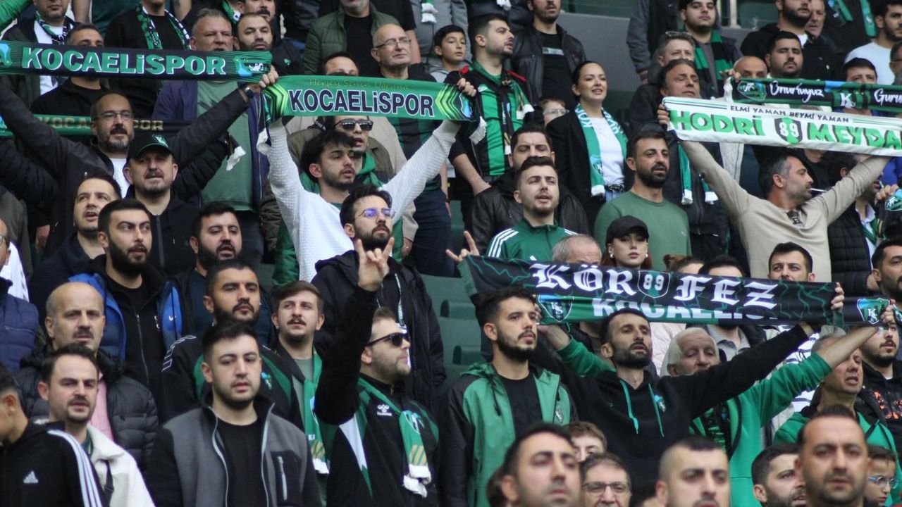 Kocaelispor’dan Taraftara “Re-Sale” Çağrısı: Maça Gelemeyen Kombinesini Devredebilecek