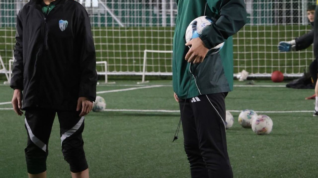 Kocaelispor U14 ve U15 takımları İstanbul deplasmanından galibiyetle döndü