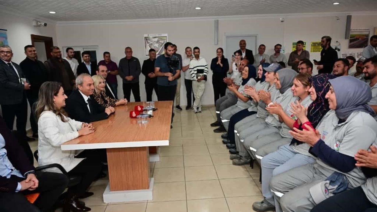 Kocagöz’den sezonluk işçilere belediyede daimi iş müjdesi