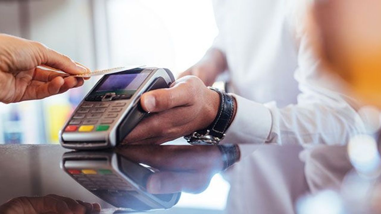 Kredi kartı sahipleri için flaş karar: Saatler sonra başlıyor