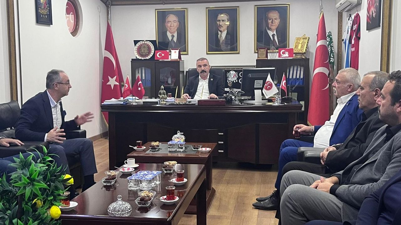 MHP MYK Üyesi Necdet Öztürkçü’den Dilovası İlçe Başkanı Yusuf Turhan’a ziyaret