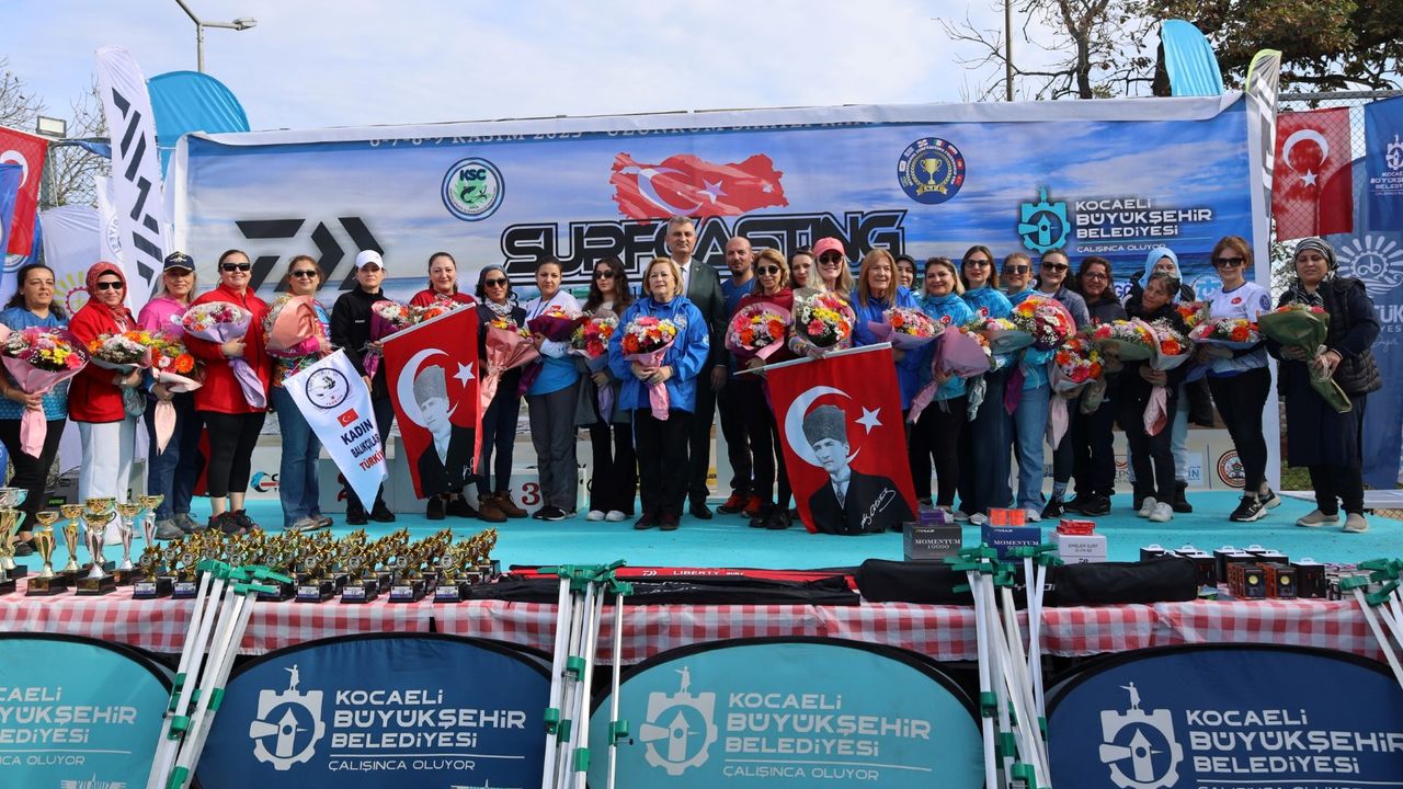 Kandıra Uzunkum’da nefes kesen olta yarışı: 10 türde 138 balık yakalandı