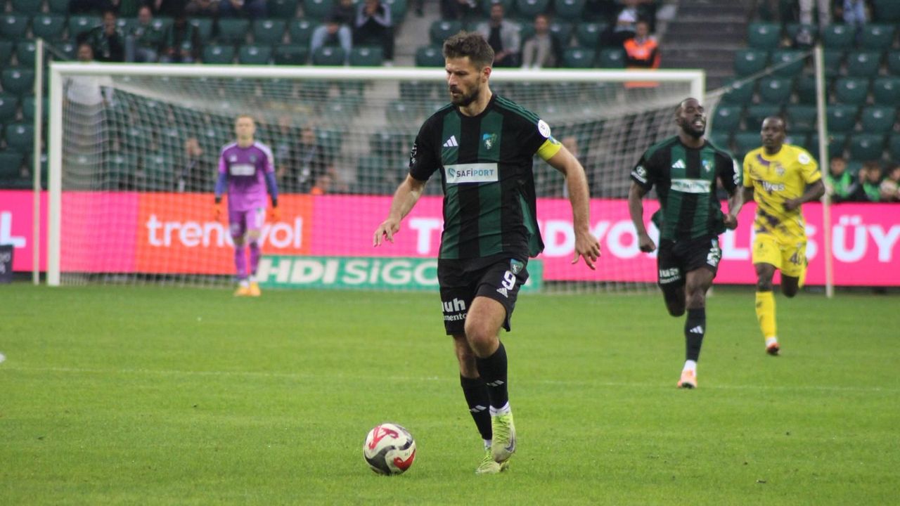 Petkovic, Ülkesine Geri Döndü