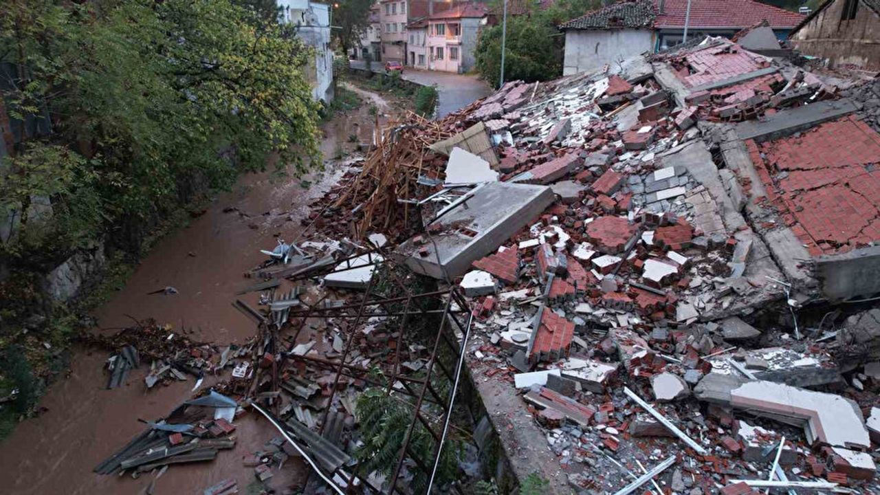 Son Dakika... Deprem Fırtınası Sonrasında İlk Büyük Adım