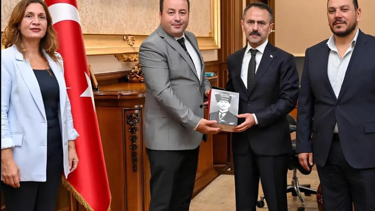 ADD Kocaeli Şubesi’nden Vali İlhami Aktaş’a Anlamlı Ziyaret