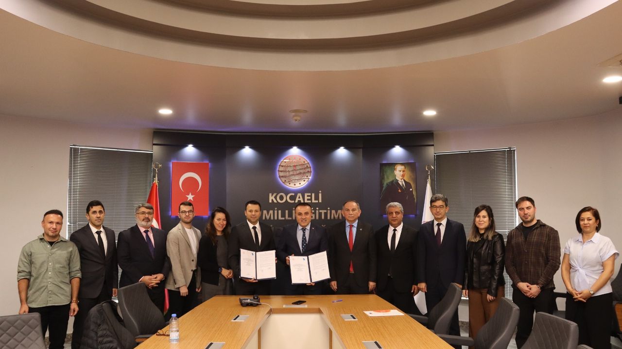 Kocaeli’de mesleki eğitime dijital dokunuş: Yapay zekâ protokolü imzalandı
