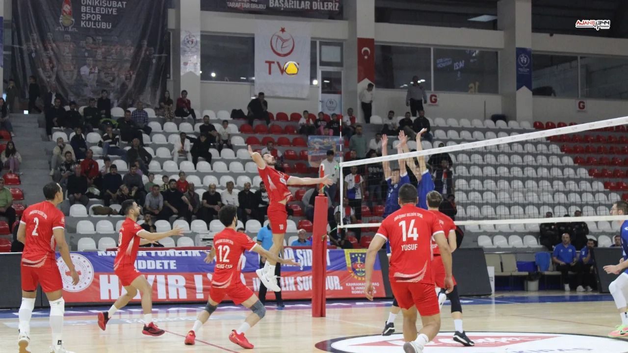 Kağıtspor Erkek Voleybol Takımı 12 Şubat’a Direnemedi