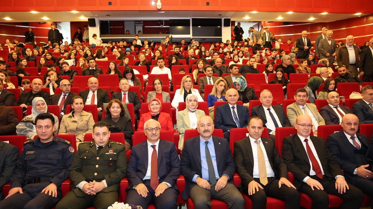 Gebze’de 24 Kasım Öğretmenler Günü Coşkuyla Kutlandı