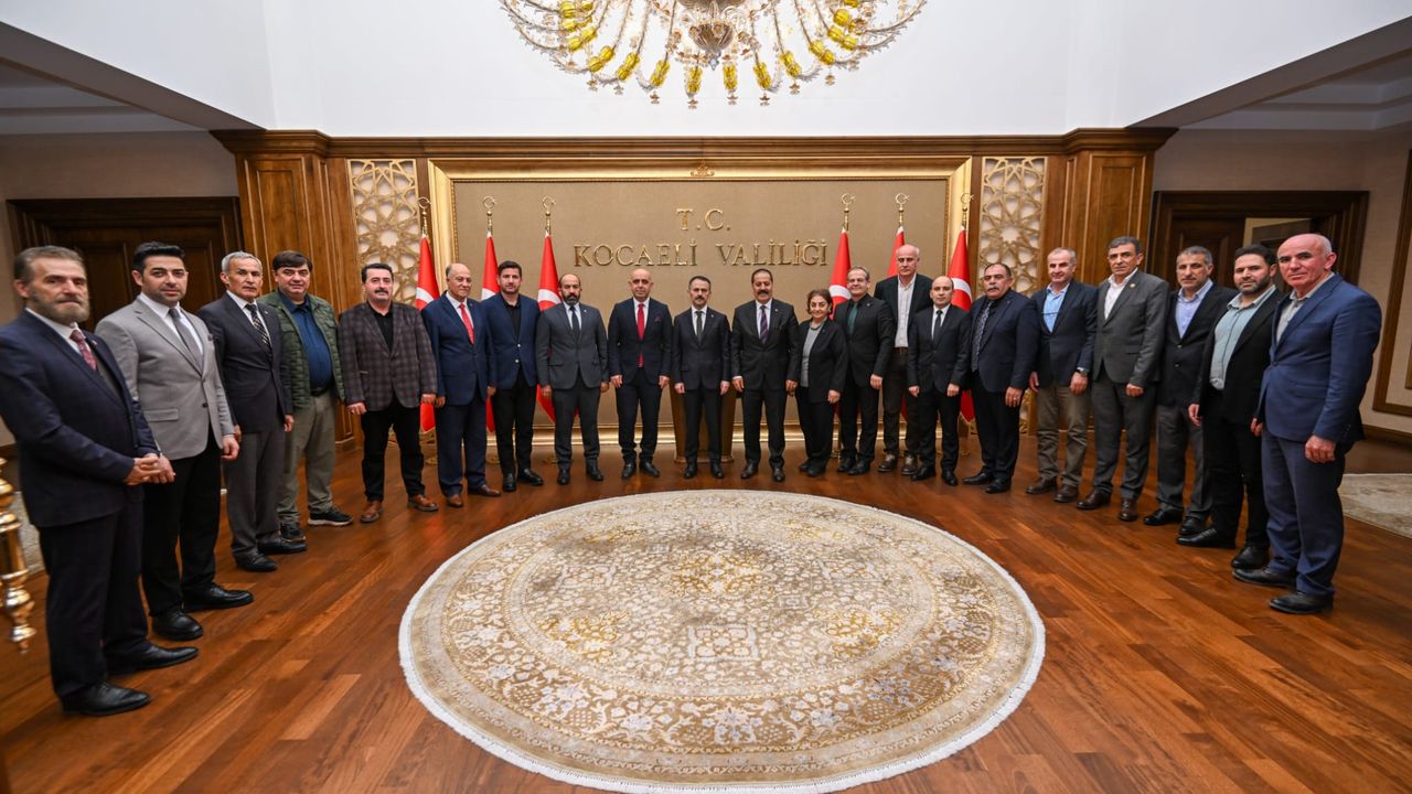 Erzurum derneklerinden Vali Aktaş’a anlamlı ziyaret