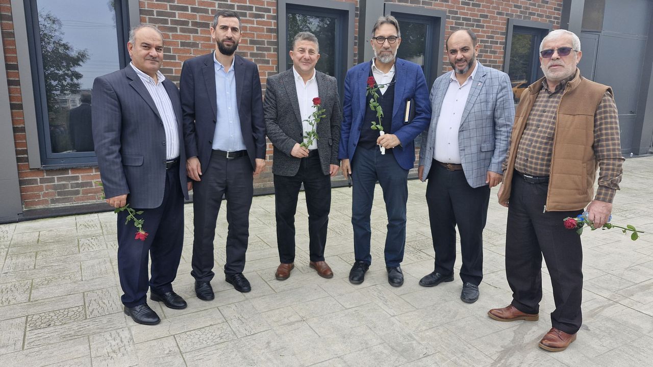 Diyanet-Sen Kocaeli’den Kur’an Kursu Öğreticilerine Anlamlı Öğretmenler Günü Mesajı