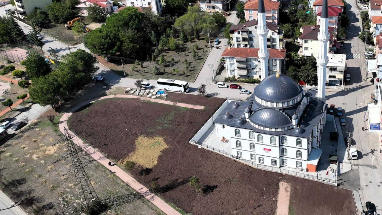 Yeşilova Boğaziçi Camii Yeni Yüzüyle Hizmete Açıldı