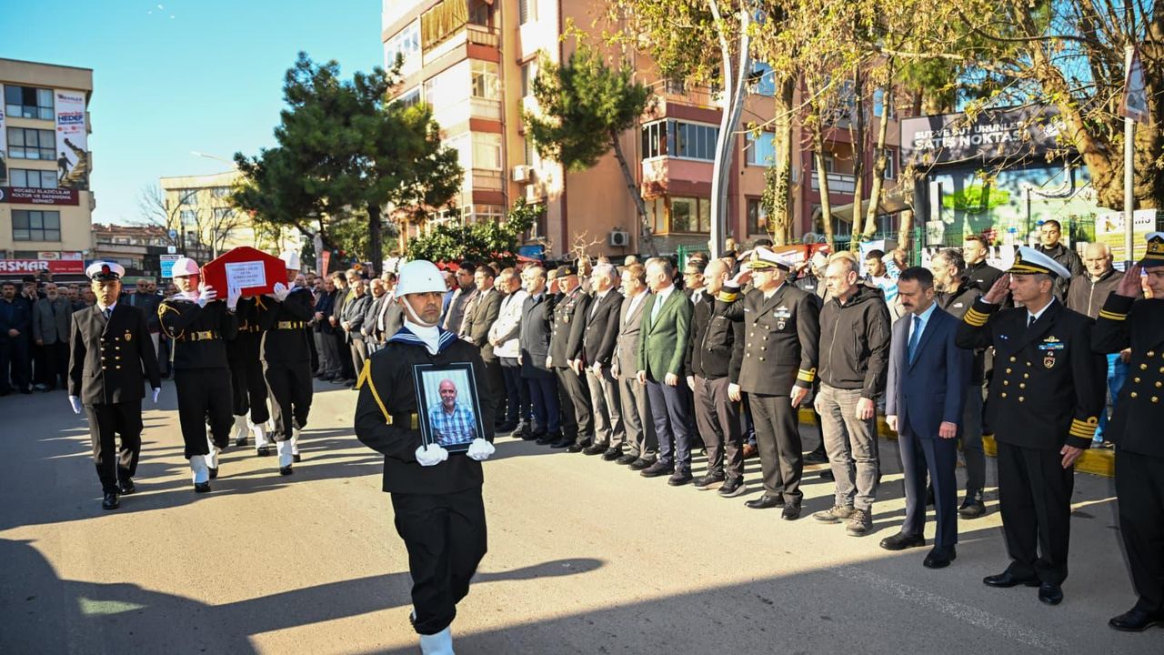 Vali İlhami Aktaş, Kıbrıs Gazisi Mehmet Akar’ın Cenaze Törenine Katıldı