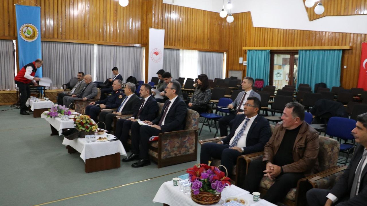 Tarımsal Üretim Planlama Toplantısı Vali Aktaş Başkanlığında Gerçekleştirildi