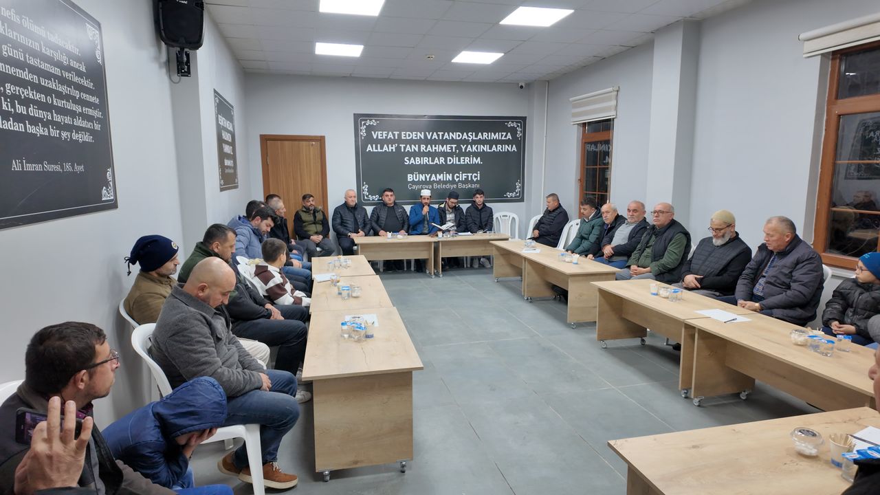 Çayırova’da “Sene-i Devriye” Programlarıyla Geçmişler Dualarla Yad Ediliyor