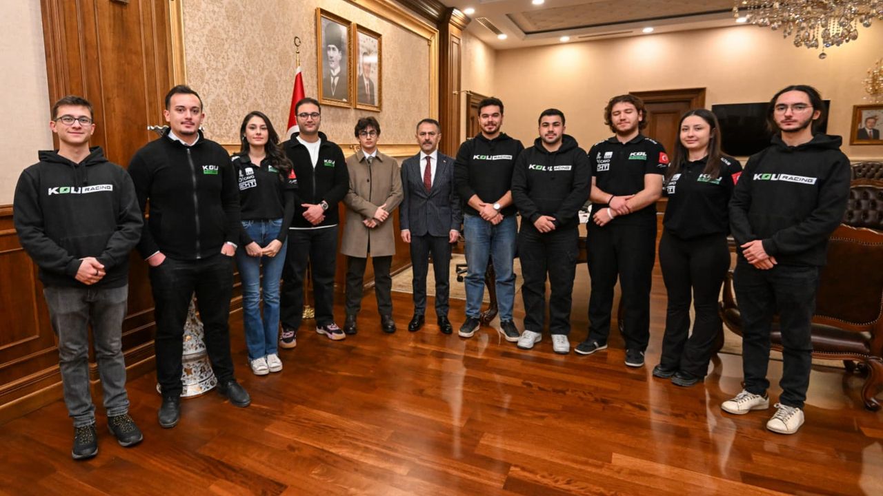 Kocaeli Üniversitesi Racing Takımı’ndan Vali Aktaş’a Ziyaret