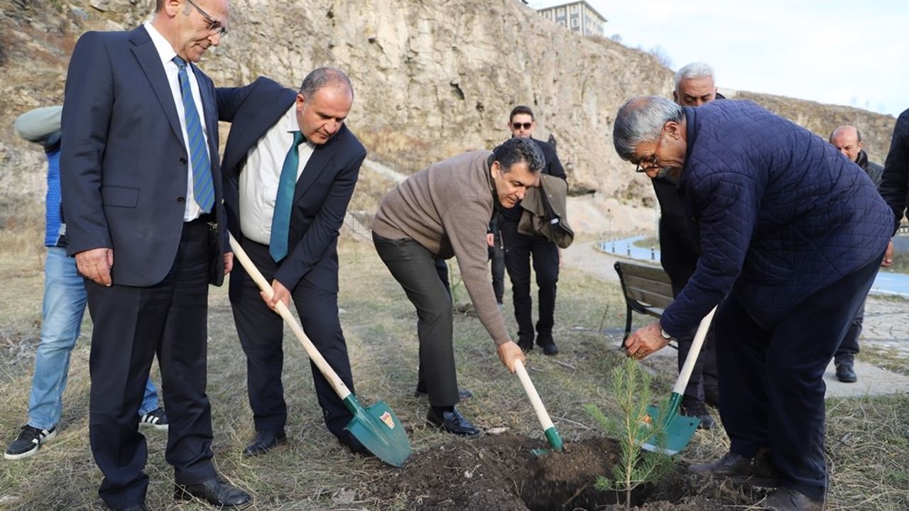 Ağaç dikme etkinliği düzenlendi