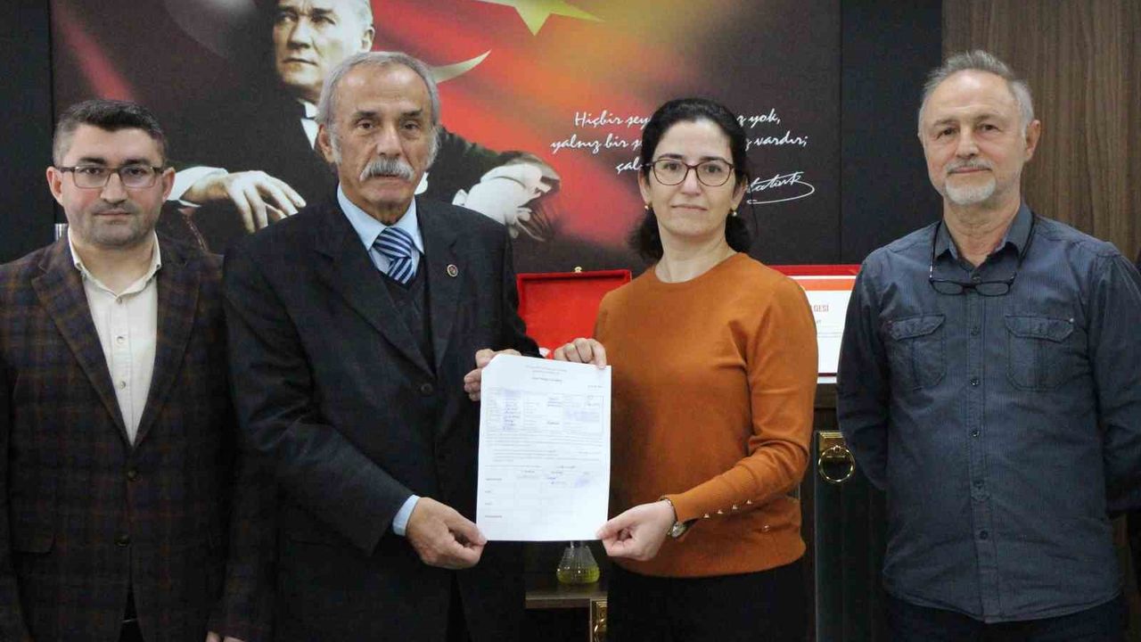 68 yaşında mezun olduğu üniversiteye kadavra bağışı yaptı