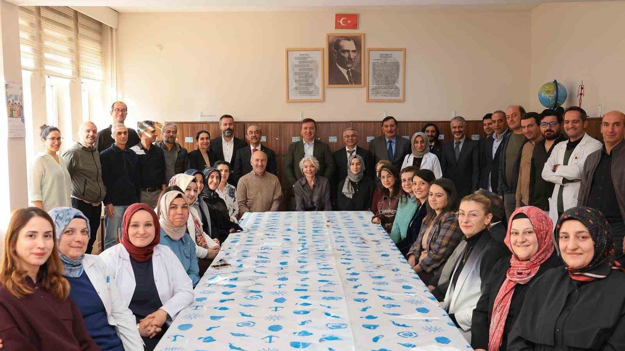 Vali Aydoğdu: Eğitimin gücü öğretmenlerimizin emeğiyle yükseliyor