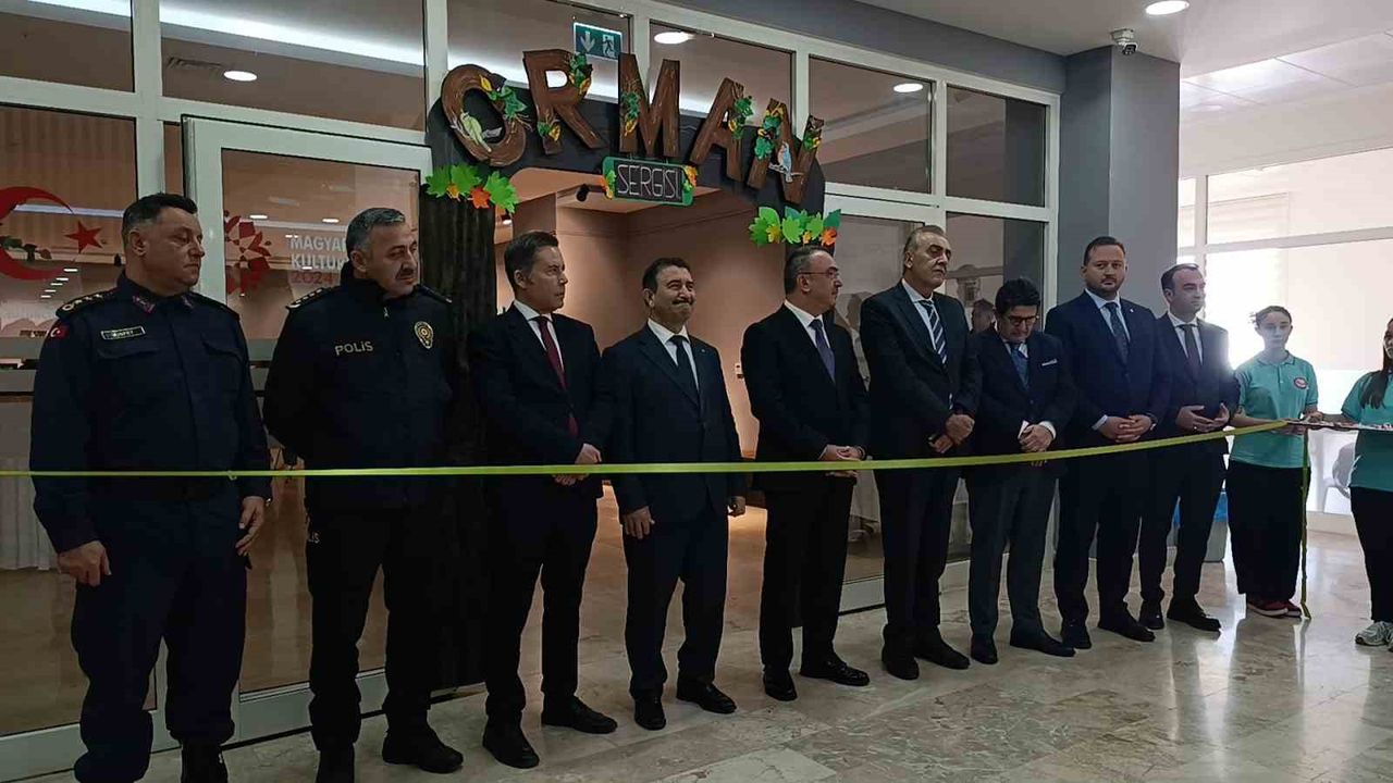 Tekirdağ’da öğrencilerden doğa temalı sergi