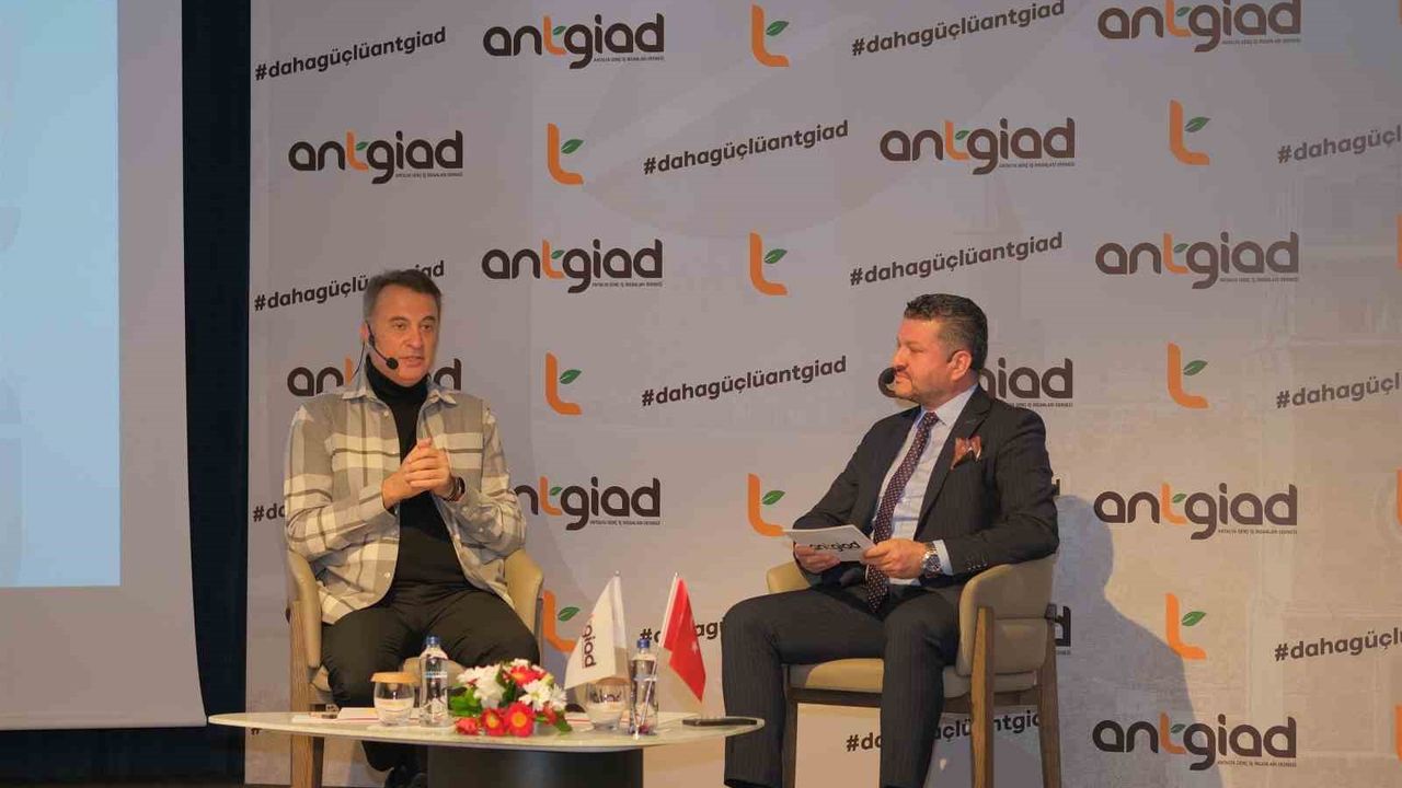 Fikret Orman: Başarı tesadüf değildir. Doğru kadroyu kurup, camiayı tek yürek yapmak zorundasınız