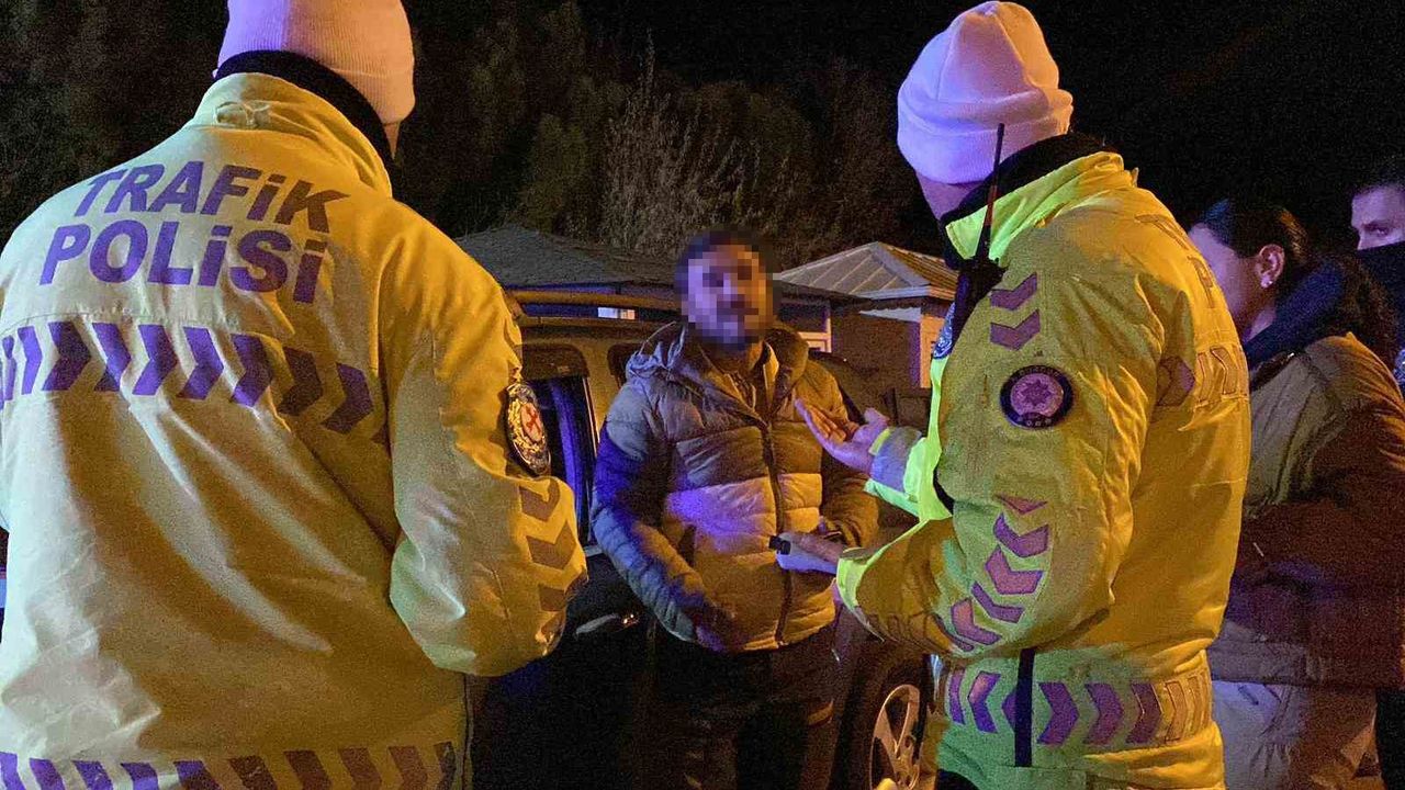 Ehliyetsiz Sürücüden İlginç Savunma: “Danimarka’dan Krom Getirdim”