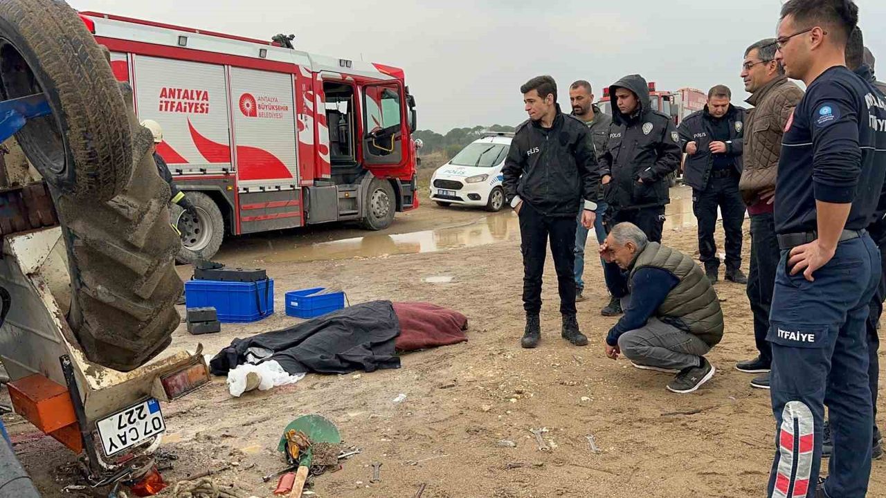 Kundu Sahili’nde Traktör Faciası: 18 Yaşındaki Genç Hayatını Kaybetti