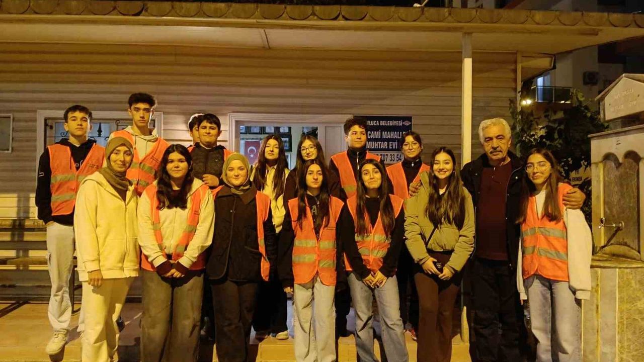 Lise öğrencileri 10 yıldır yardımlaşma duygusunu canlı tutuyor