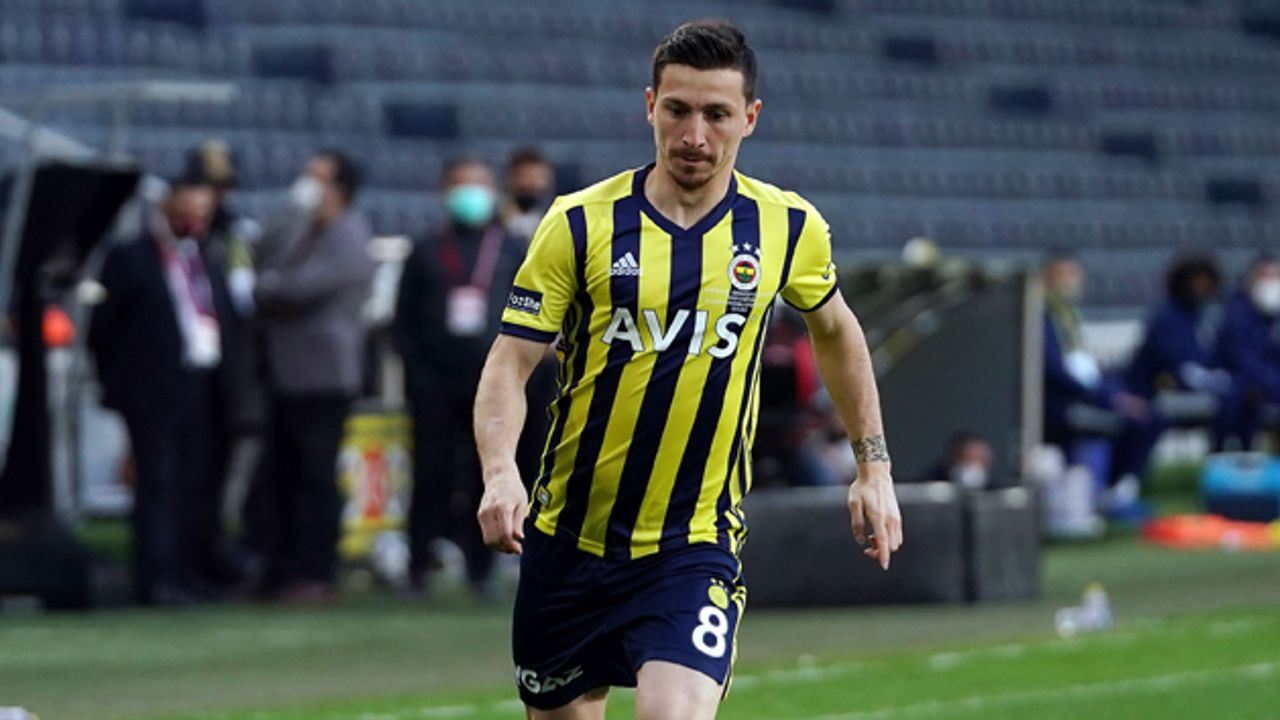 Derbi Sonrası PFDK Kararları: Mert Hakan'a 3 Maç, Kulüplere Milyonluk Fatura