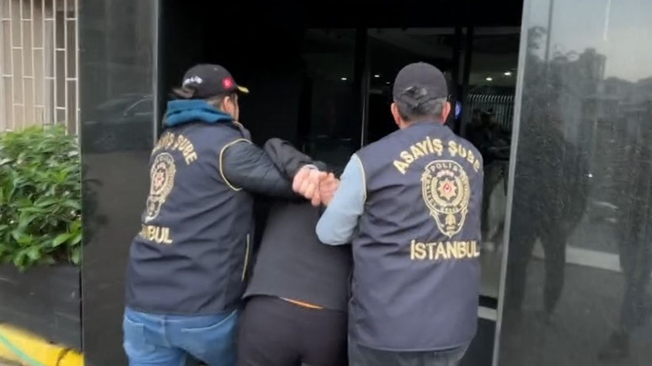 Küçükçekmece’de “Dur” İhtarından Kaçtı, Kadını Ezdi: Şüpheli Yakalandı