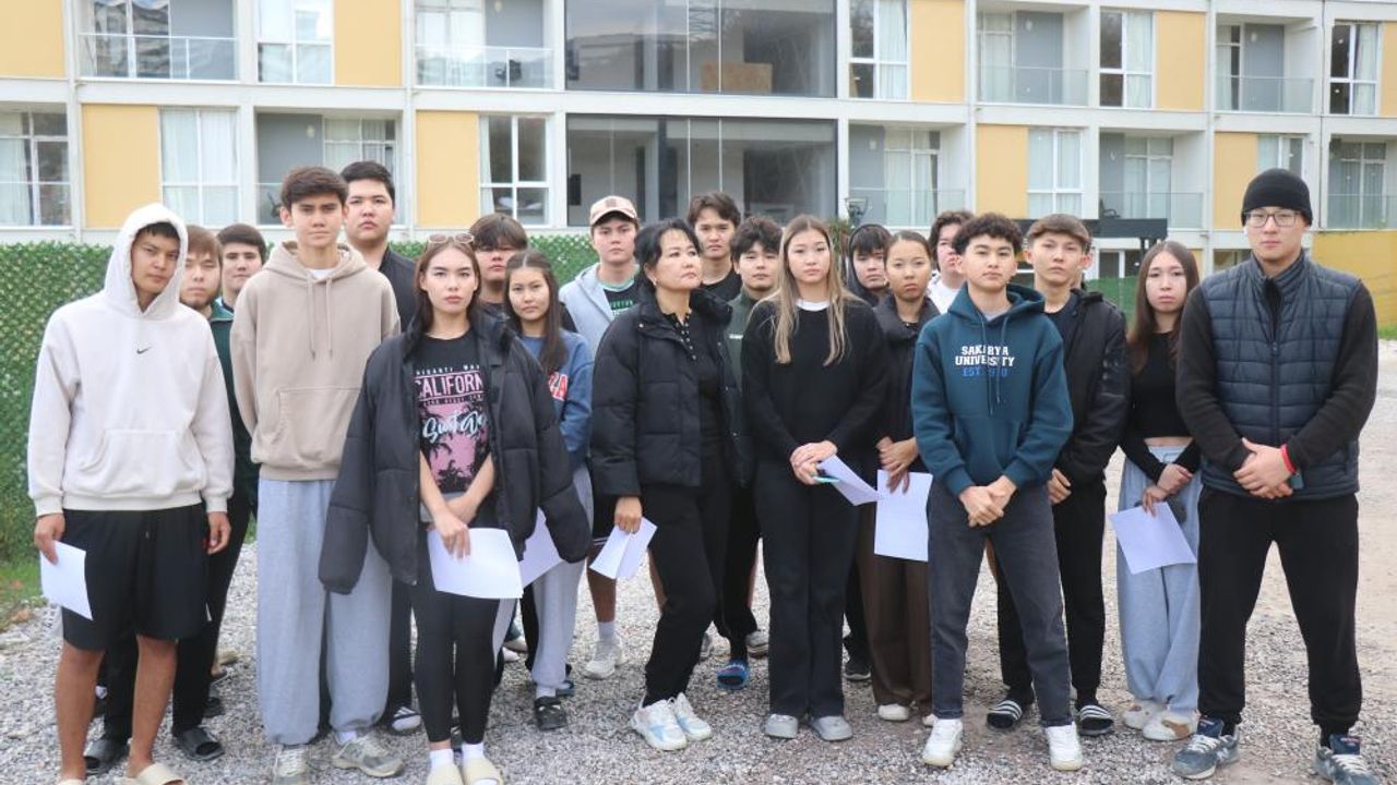 Türkiye’ye okumaya geldiler, sokakta kaldılar: Sakarya’daki yurt krizi büyüyor