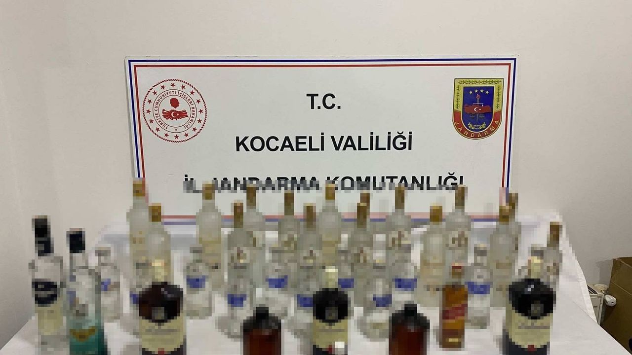 Kocaeli’de Yılbaşı Öncesi Operasyon: 3,75 Milyon TL’lik Sahte Ürün Ele Geçirildi