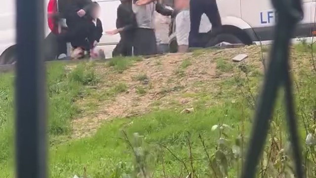 Mal kavgası hastanede bitti: İki kardeşin tartışması büyüdü, biri bıçaklandı