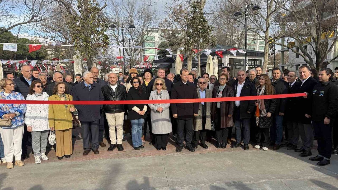 Büyükçekmece Belediyesi'nden sosyal tesis ve anıt açılışı